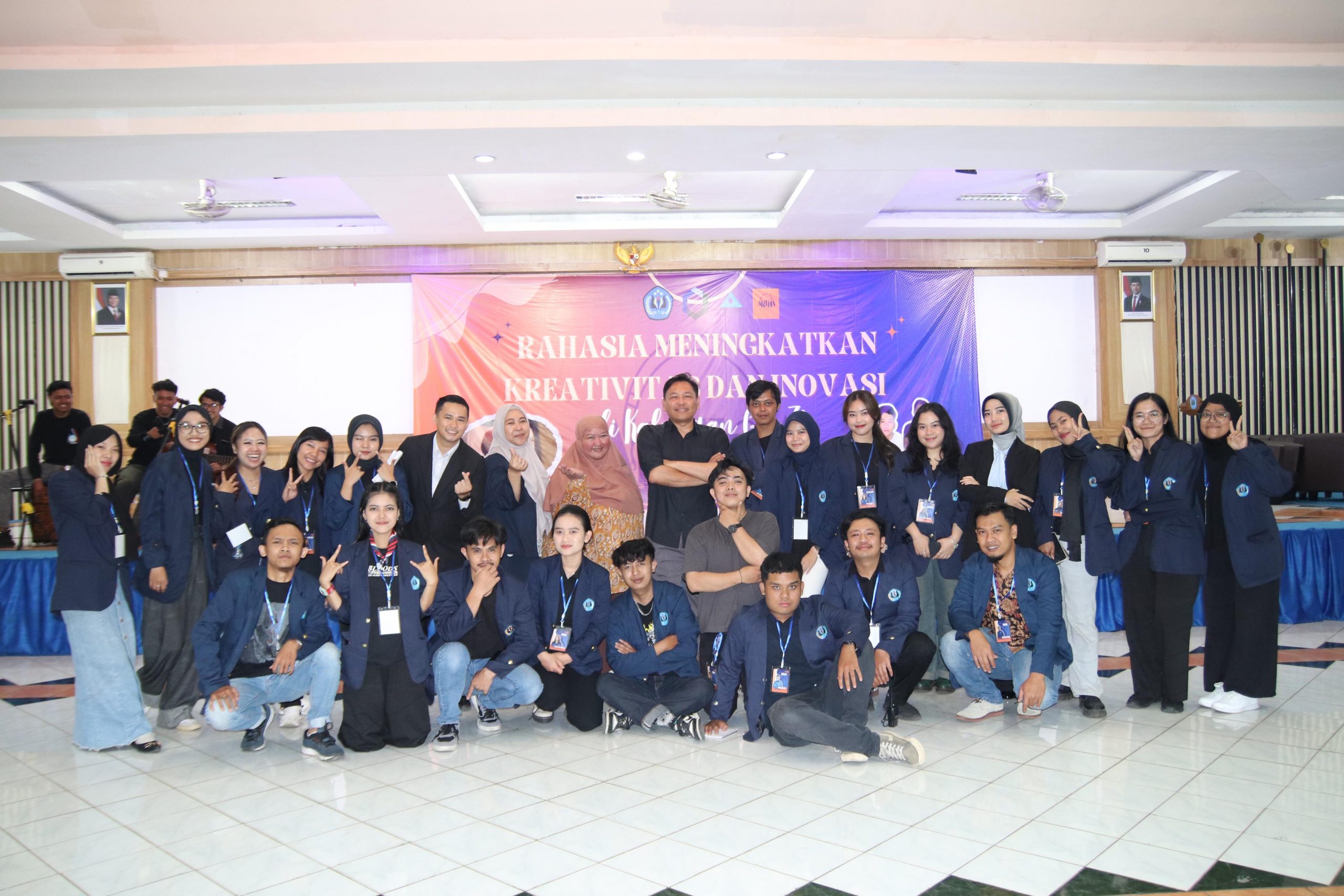 Genjot Kreativitas Gen Z, Special Event Mahasiswa Ikom FISIP Unla Hadirkan Narasumber Profesional