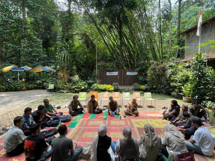 Hima Ilmu Kesejahteraan Sosial FISIP-Unla Gelar “Skuters” di Eco Camp Dago Pakar