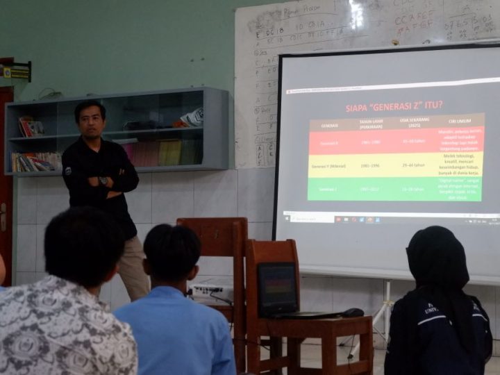 Genjot Kualitas Gen Z, Hima IP Gelar Seminar Mini Partisipasi Politik di SMK Nurul Hidayah